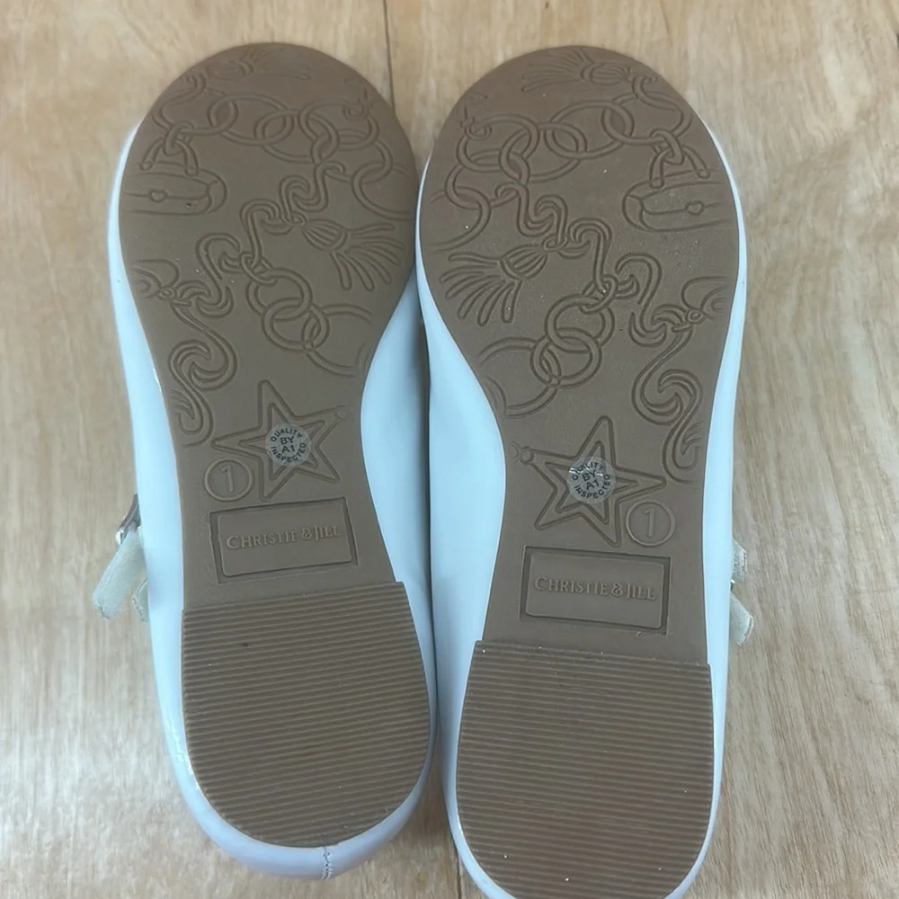 Christie‎ & Jill Girls Dress shoe Pageant shoe white patent size 1